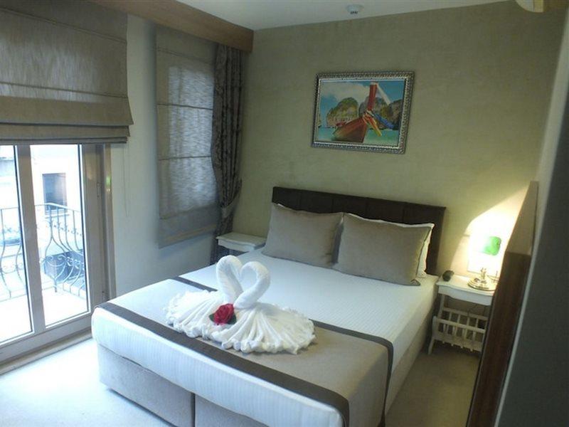Emirtimes Hotel Kadikoey イスタンブール エクステリア 写真