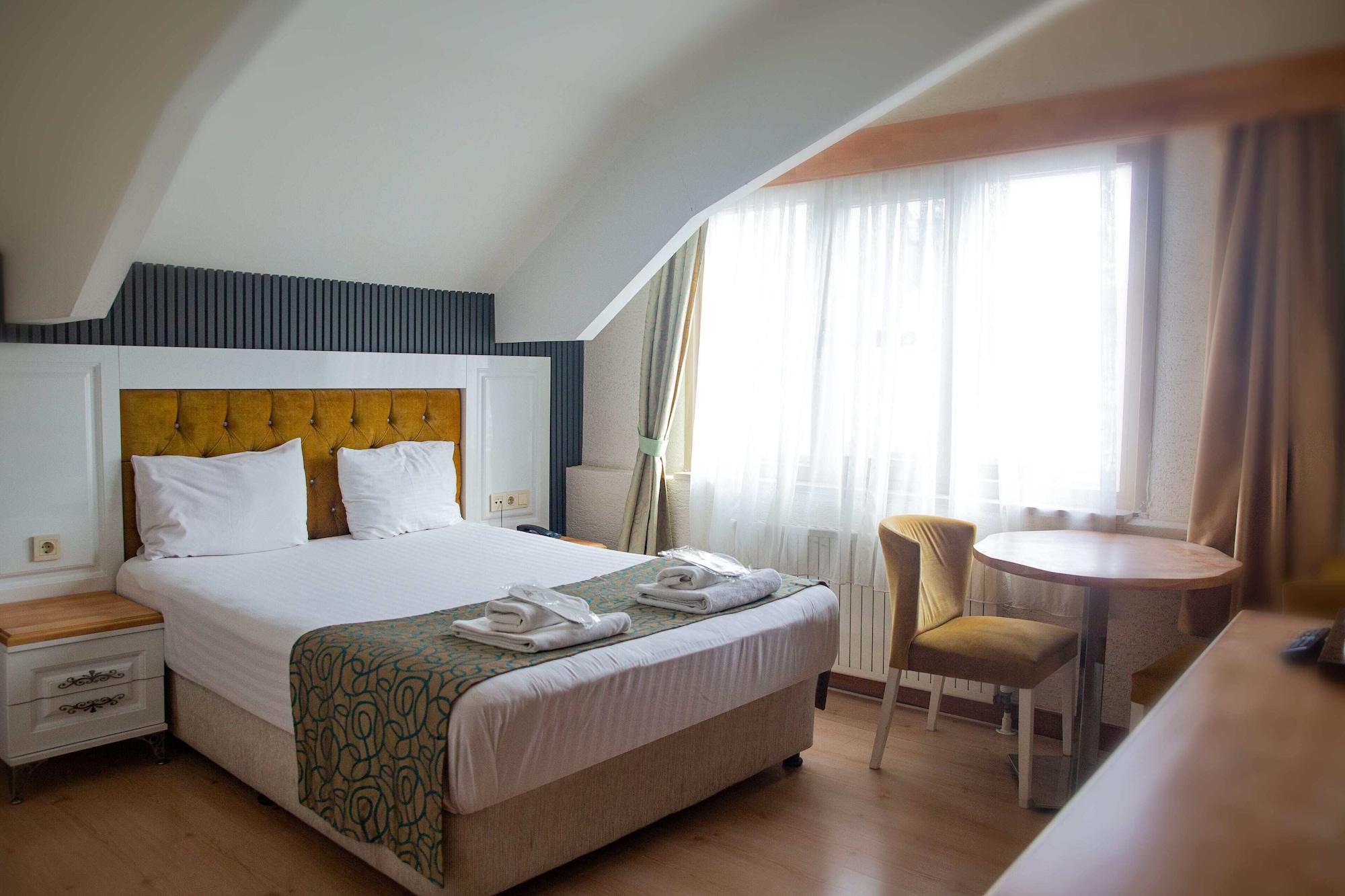 Emirtimes Hotel Kadikoey イスタンブール エクステリア 写真