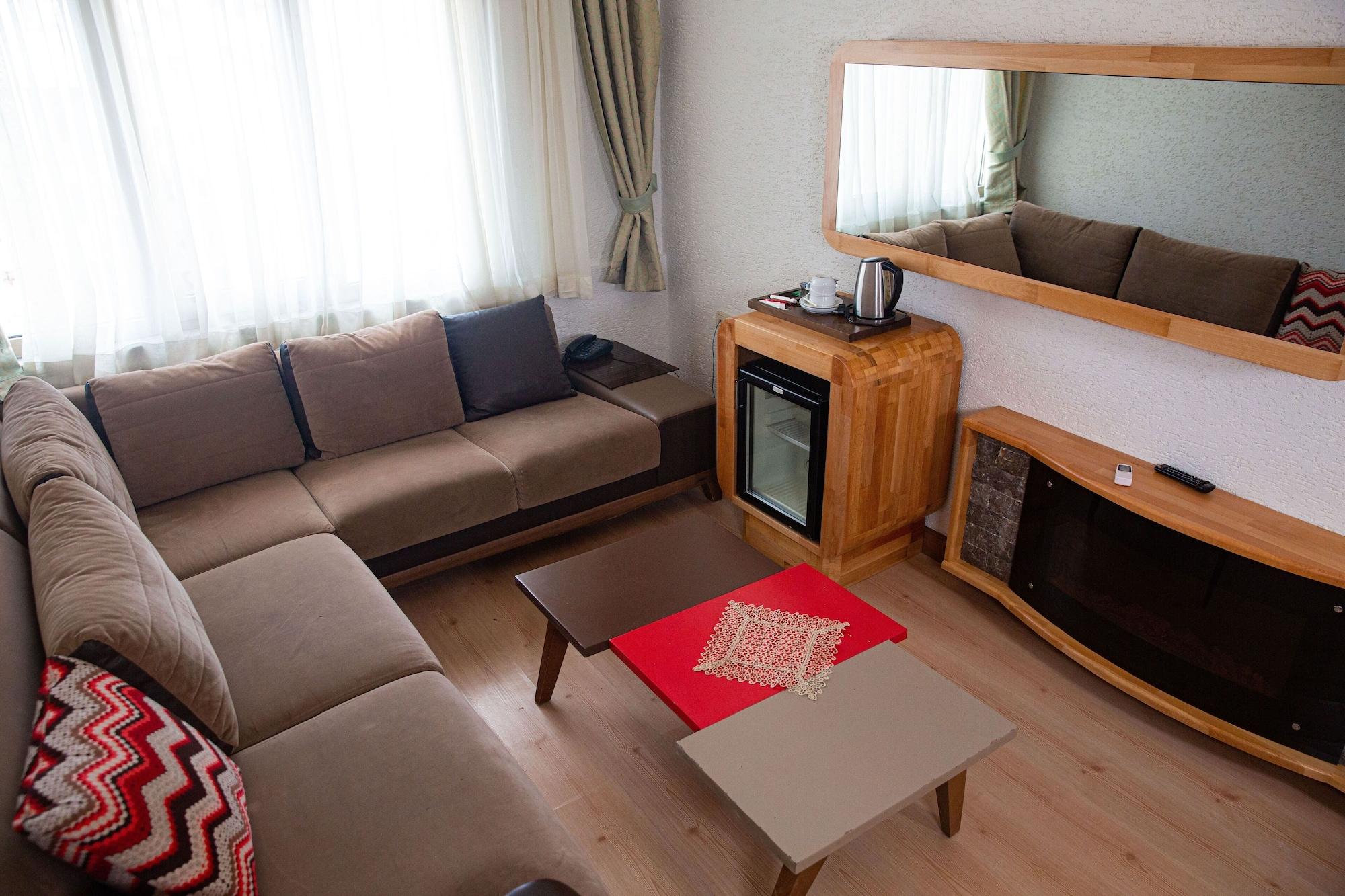 Emirtimes Hotel Kadikoey イスタンブール エクステリア 写真