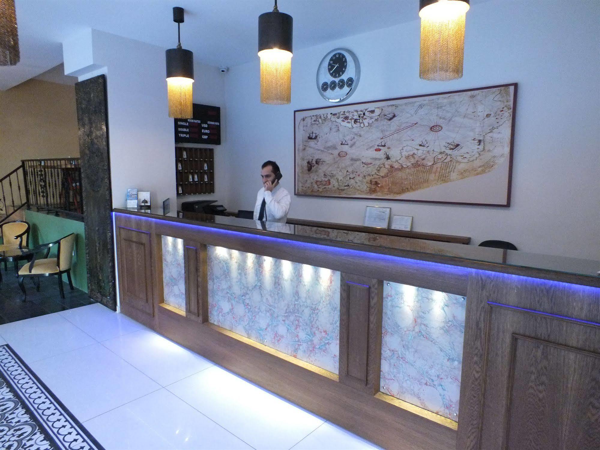 Emirtimes Hotel Kadikoey イスタンブール エクステリア 写真